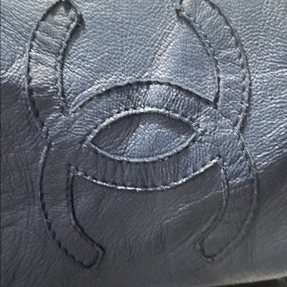 Chanel navy lamb skin flats size 40 (10 US) worn once - Picture 6 of 6